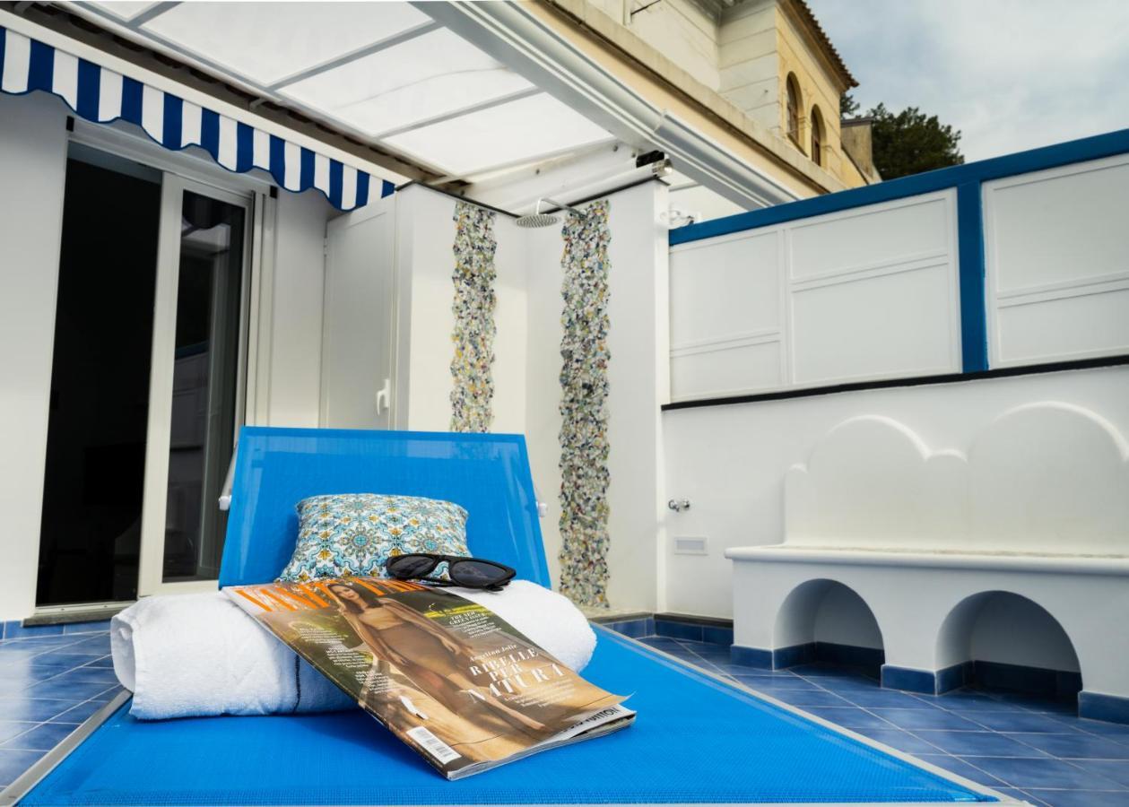 Grecale - Amazing Apartment With Patio And Sea View ไมยอรี ภายนอก รูปภาพ